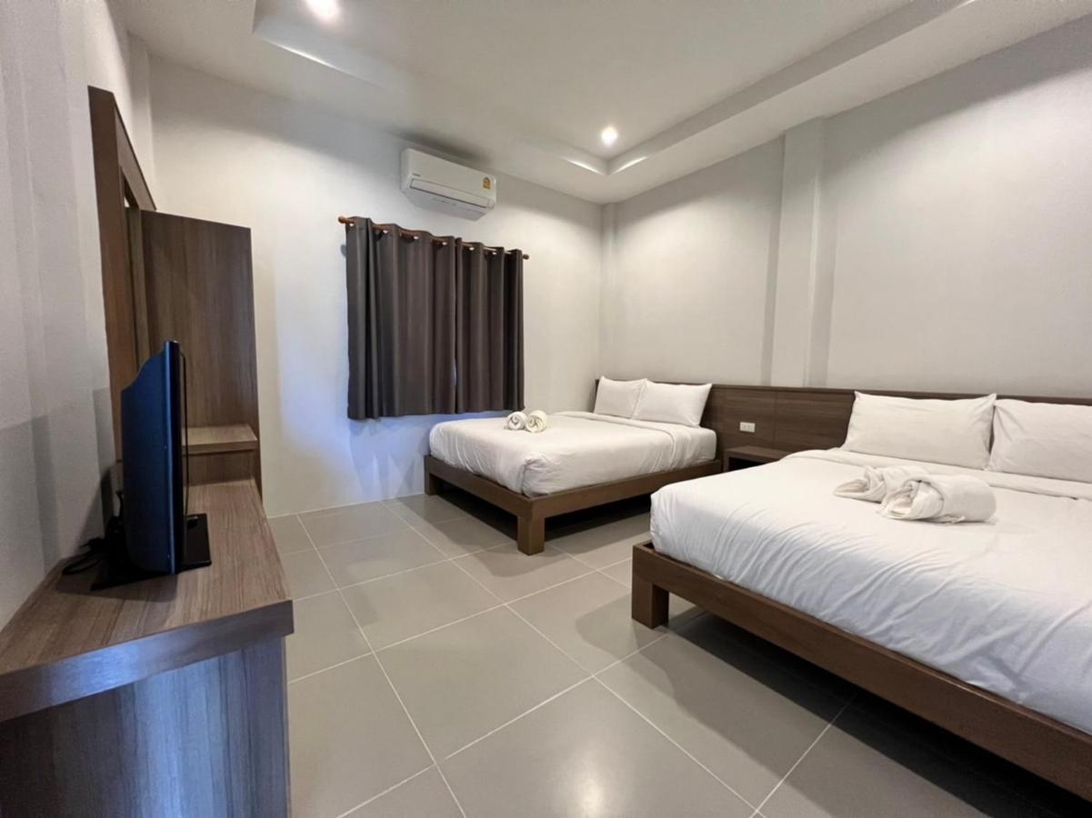 Mac'S Bay Resort Baan Tai Exterior photo