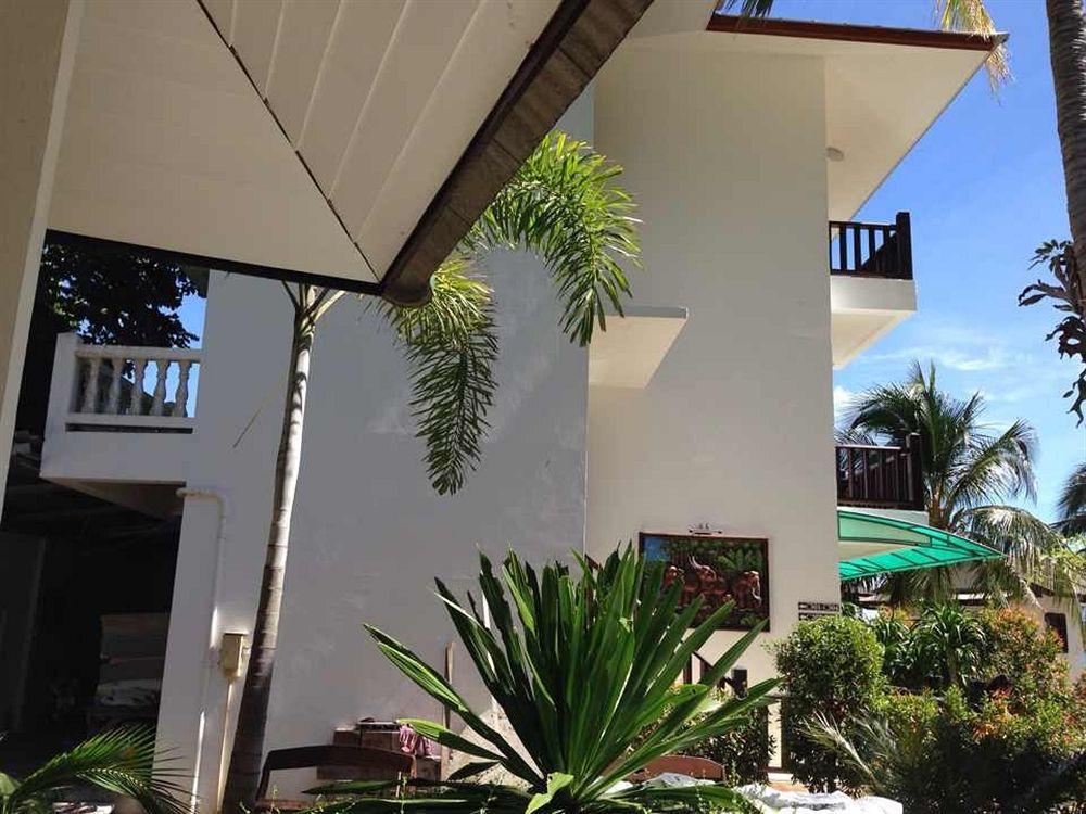 Mac'S Bay Resort Baan Tai Exterior photo
