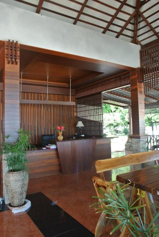 Mac'S Bay Resort Baan Tai Exterior photo